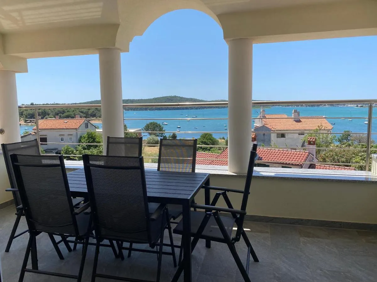 Villa Livi - Luxury Sea View Appartments Medulin 0*,  Croatia