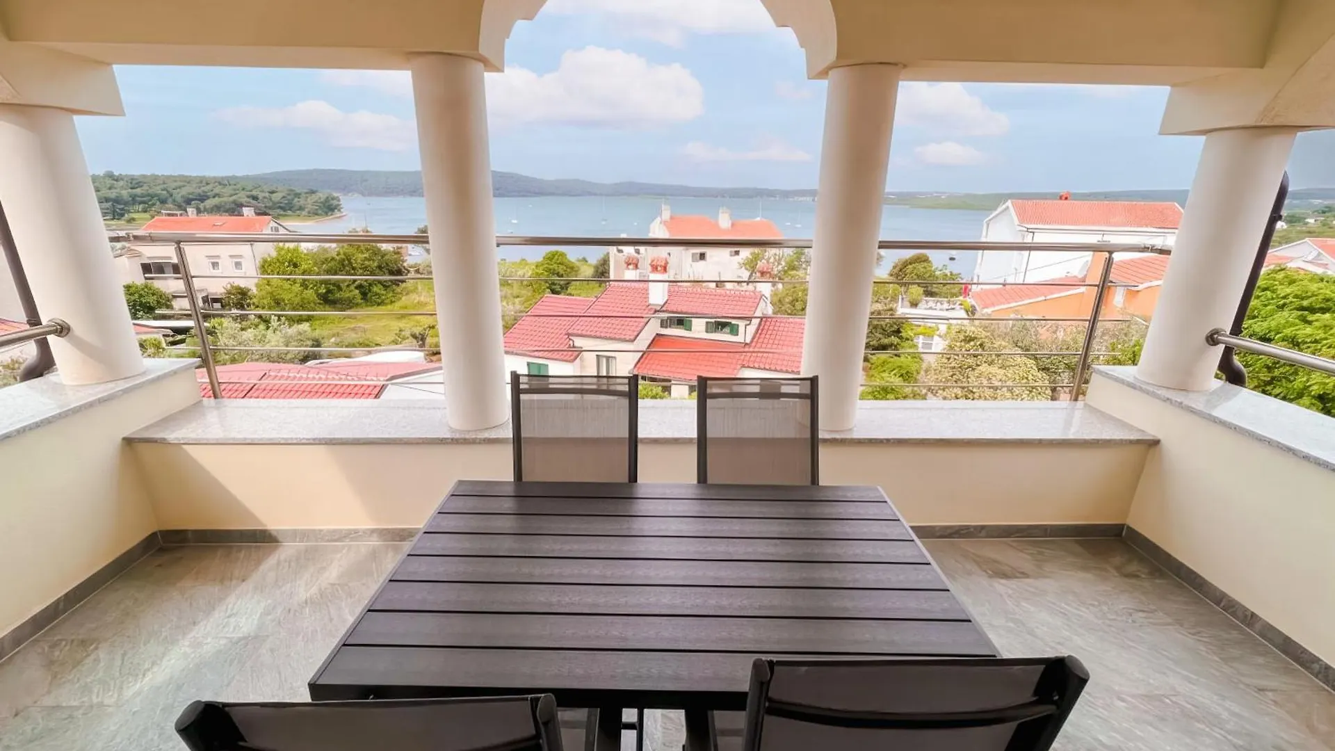 Villa Livi - Luxury Sea View Appartments Medulin 0*,  Croatia